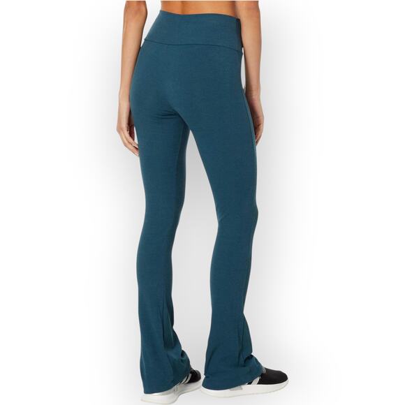 Small NEW Adidas Essential Rib Flared Legging ArcticNight Teal 32"Inseam - Picture 7 of 11